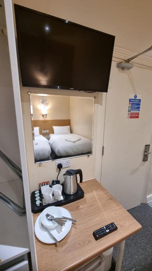 Hotel 48 The Brent Dartford Zewnętrze zdjęcie